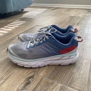 hoka one one clifton 6